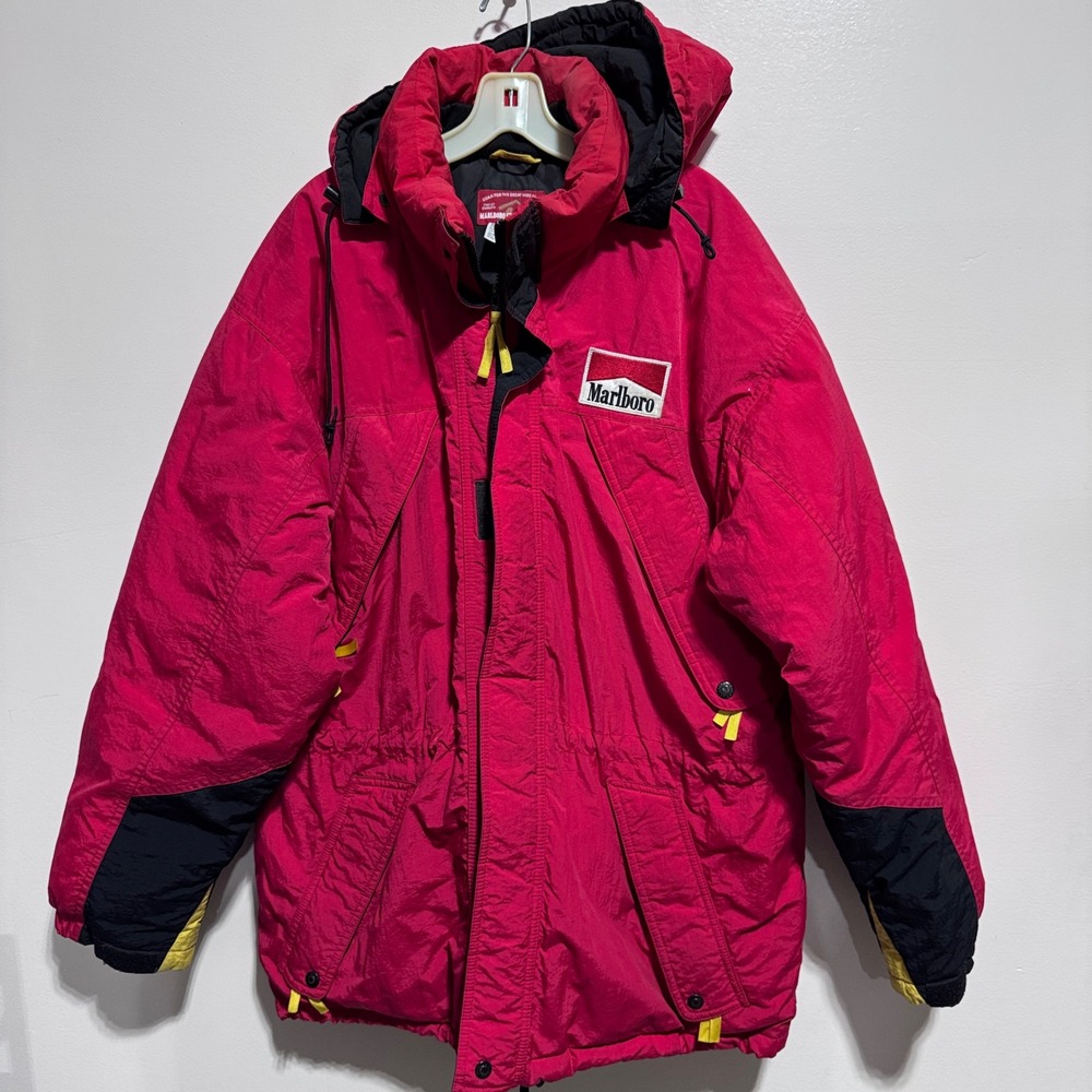 Marlboro Country Store Parka Jacket Mens M Red Solid Vintage Down Hooded Coat